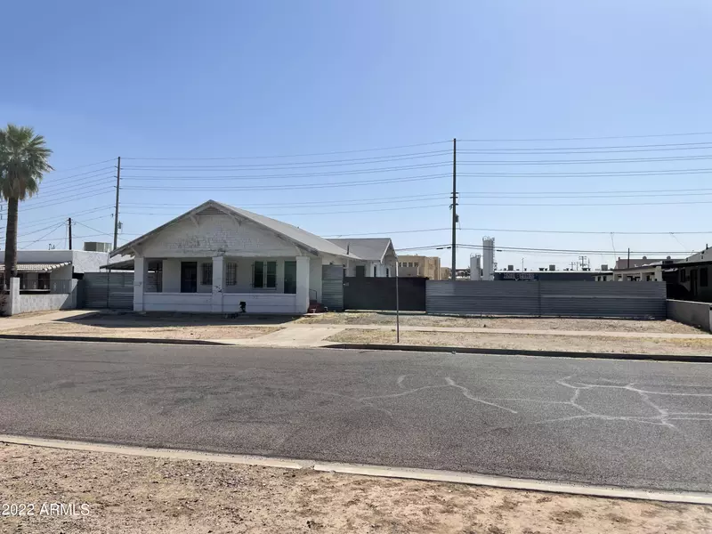 709 S 3RD Street, Phoenix, AZ 85004