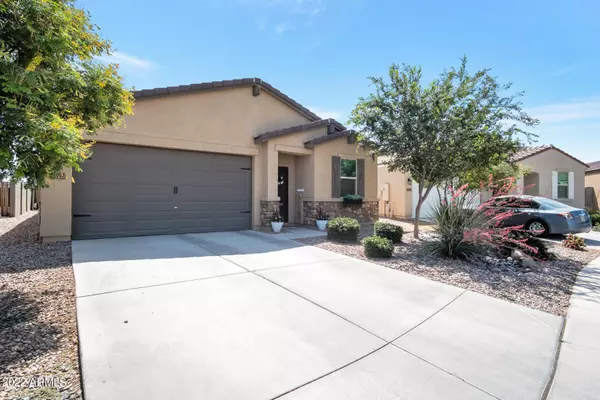 35997 N Urika Drive, San Tan Valley, AZ 85140