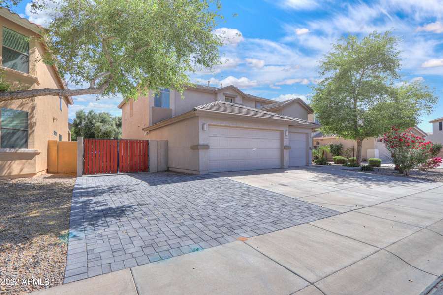 43633 W CYDNEE Drive, Maricopa, AZ 85138