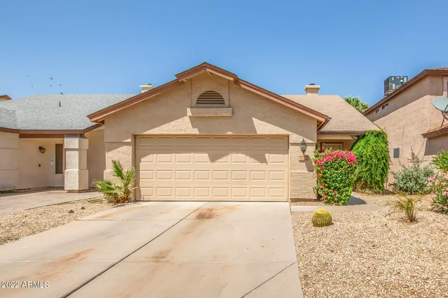 7530 W IRONWOOD Drive, Peoria, AZ 85345