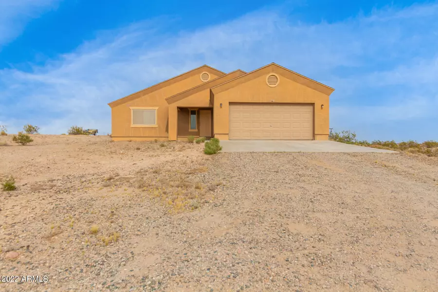 5725 S 353RD Avenue, Tonopah, AZ 85354