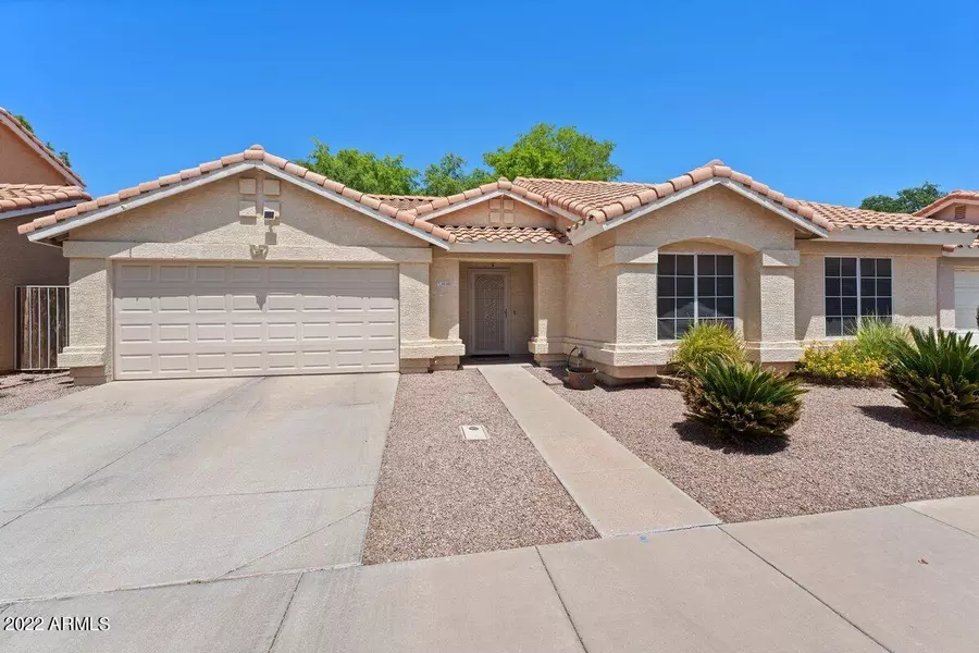 3830 W DUBLIN Street, Chandler, AZ 85226