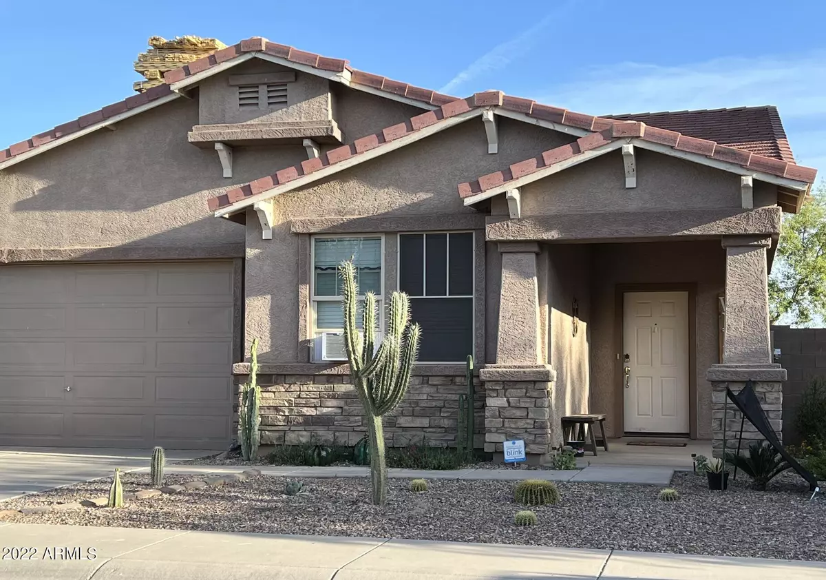 San Tan Valley, AZ 85140,3611 E LONGHORN Street