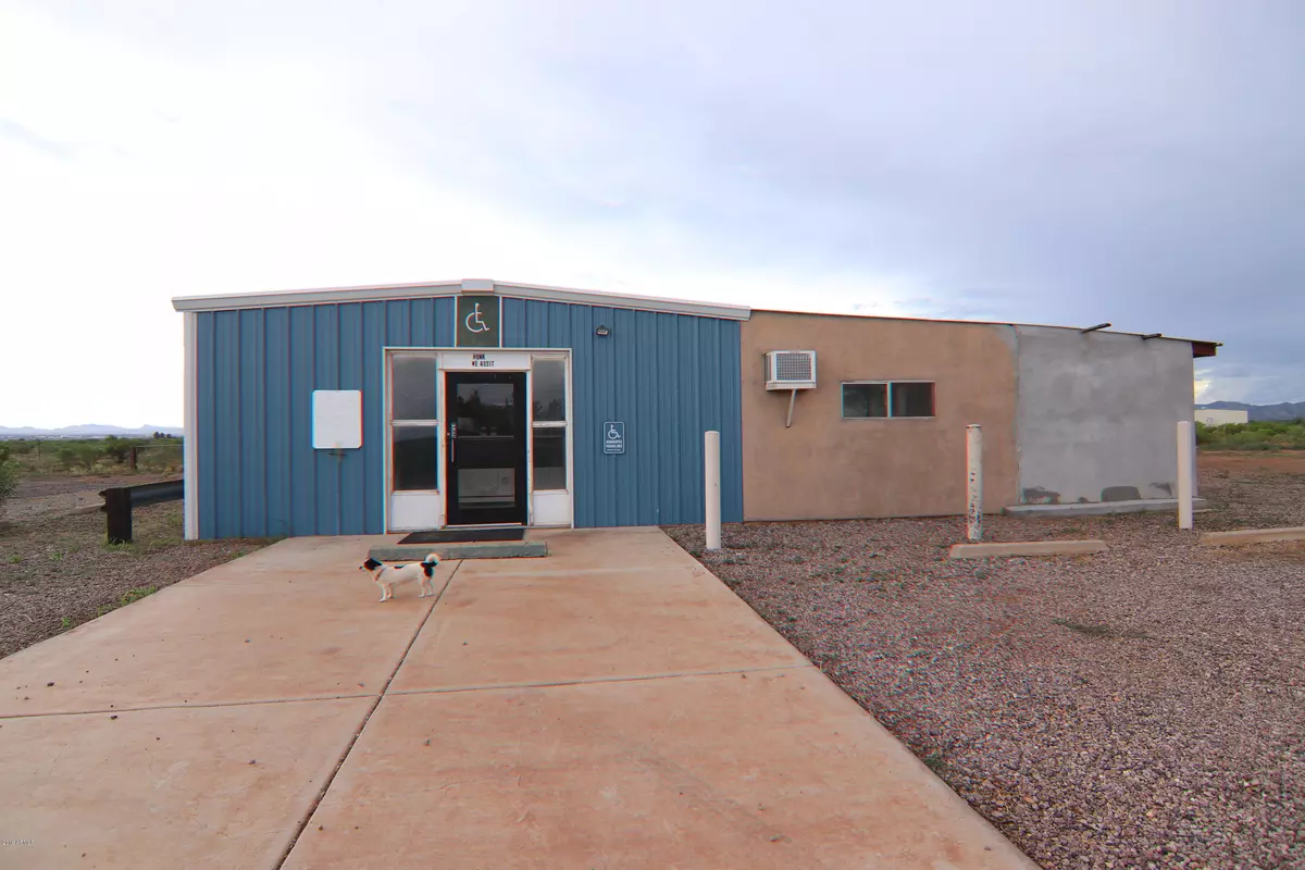 Douglas, AZ 85607,3334 N KINGS Highway