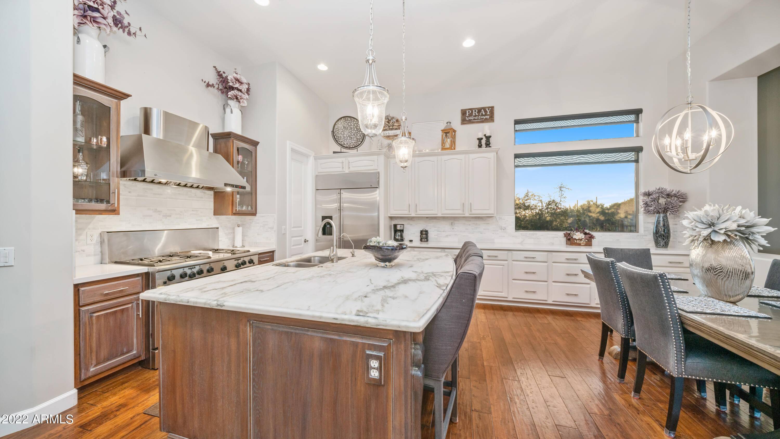 Mesa, AZ 85207,8718 E MENLO Circle