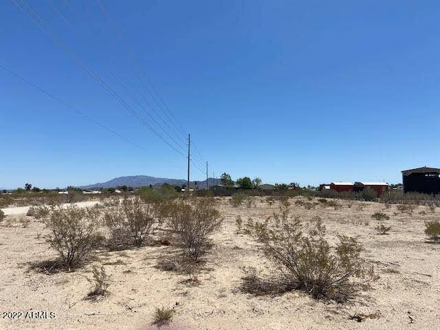 40021 Riggs Lane #-, Salome, AZ 85348