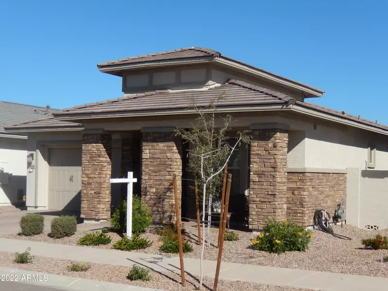 20980 E ARROWHEAD Trail, Queen Creek, AZ 85142