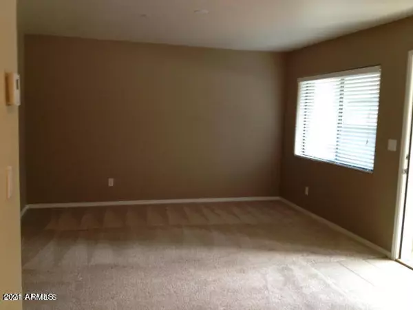 Phoenix, AZ 85014,724 E DEVONSHIRE Avenue #301