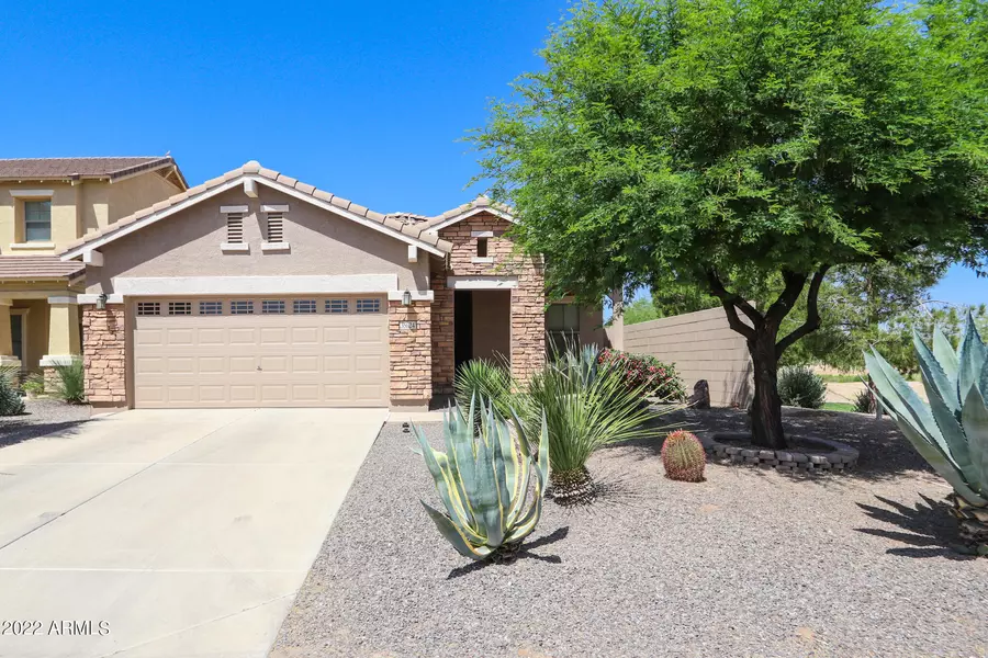 35624 N ZACHARY Road, Queen Creek, AZ 85144