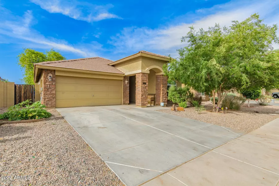 2724 W GRENADINE Road, Phoenix, AZ 85041