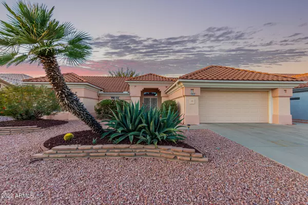 15812 W FALCON RIDGE Drive, Sun City West, AZ 85375