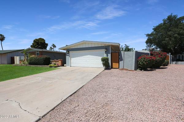 Phoenix, AZ 85029,3656 W WINDROSE Drive