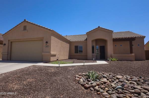 10237 E 39TH Street, Yuma, AZ 85365