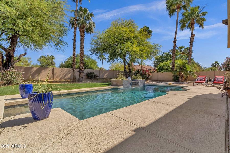 11040 E MISSION Lane, Scottsdale, AZ 85259