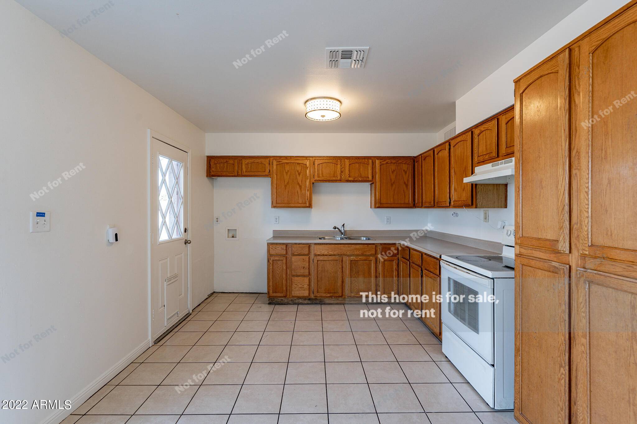 Phoenix, AZ 85051,4050 W GOLDEN Lane