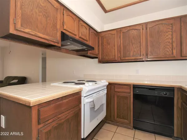 Phoenix, AZ 85029,11666 N 28TH Drive #167