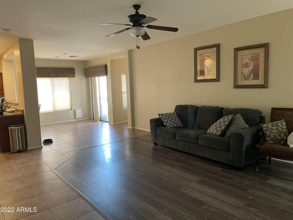 Maricopa, AZ 85138,44264 W CAVEN Drive