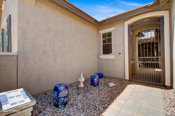 Buckeye, AZ 85326,698 S 197TH Drive