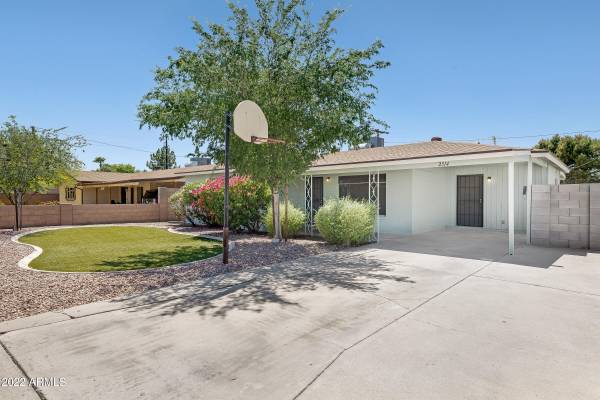 Phoenix, AZ 85008,2314 N 37TH Way