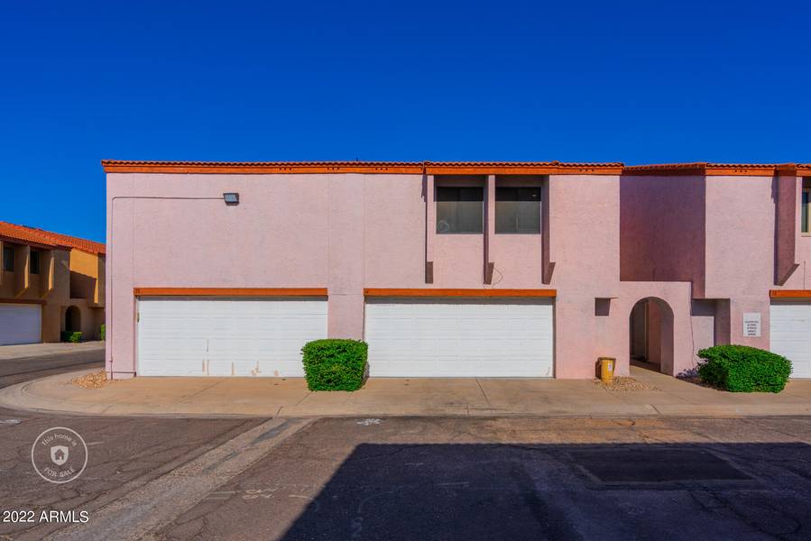 2202 W GLENROSA Avenue #14, Phoenix, AZ 85015