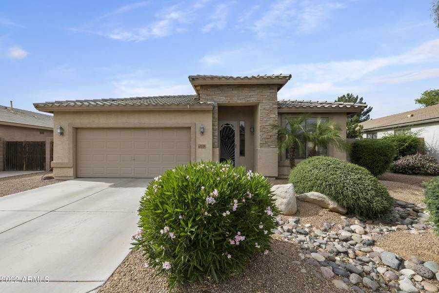 2170 E AUGUSTA Avenue, Chandler, AZ 85249