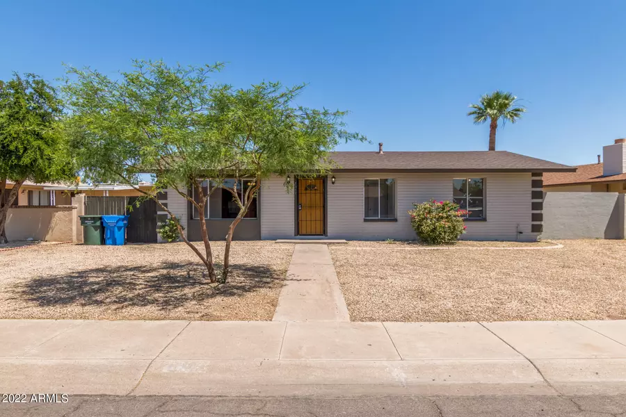 2312 W LAUREL Lane, Phoenix, AZ 85029