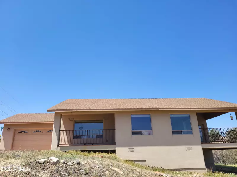 5035 N Calamity Jane Drive, Rimrock, AZ 86335