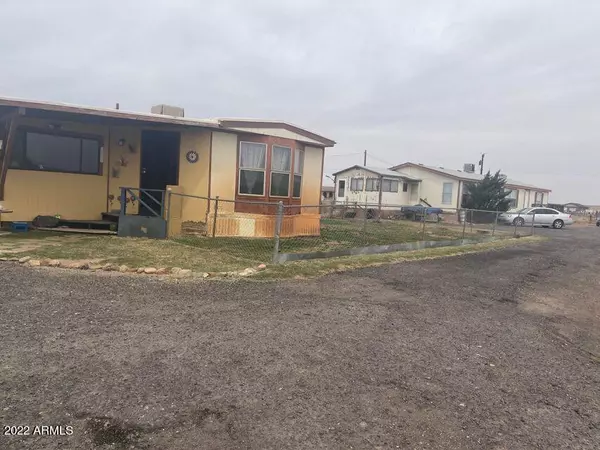 Winslow, AZ 86047,553 Mountain View Drive