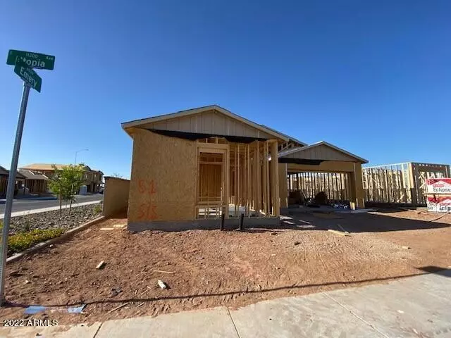 11226 E UTOPIA Avenue, Mesa, AZ 85212