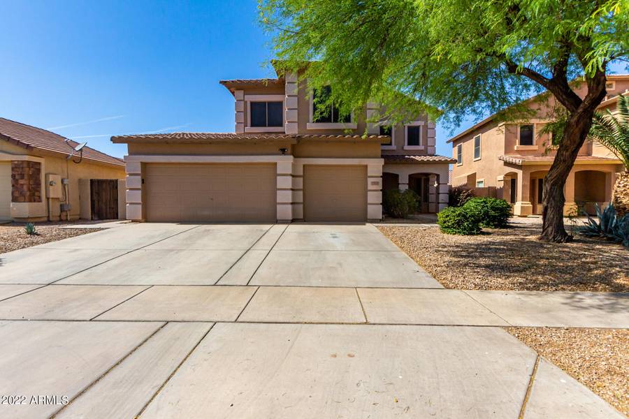 2918 E SILVERBELL Road, San Tan Valley, AZ 85143