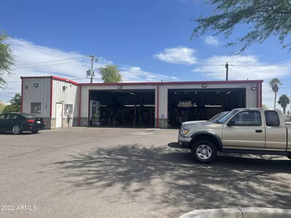 Phoenix, AZ 85020,7 E HATCHER Road