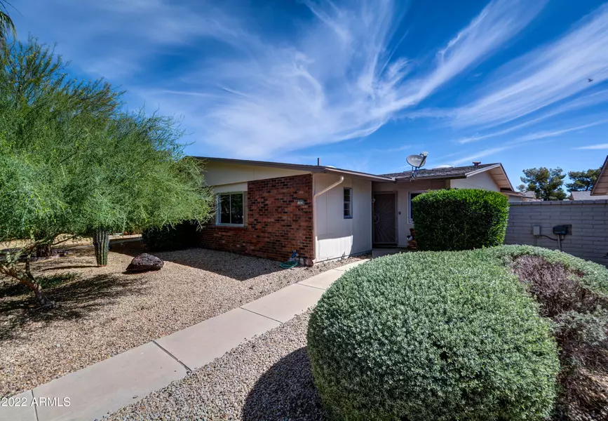 13526 W PROSPECT Drive, Sun City West, AZ 85375