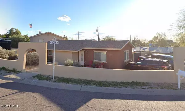 1341 E RUTH Avenue, Phoenix, AZ 85020