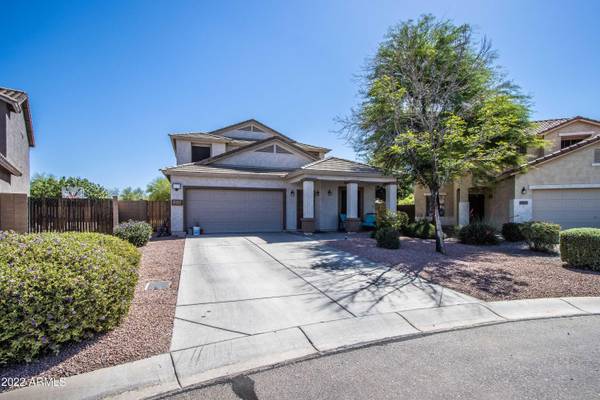 460 E BACKMAN Street, San Tan Valley, AZ 85140