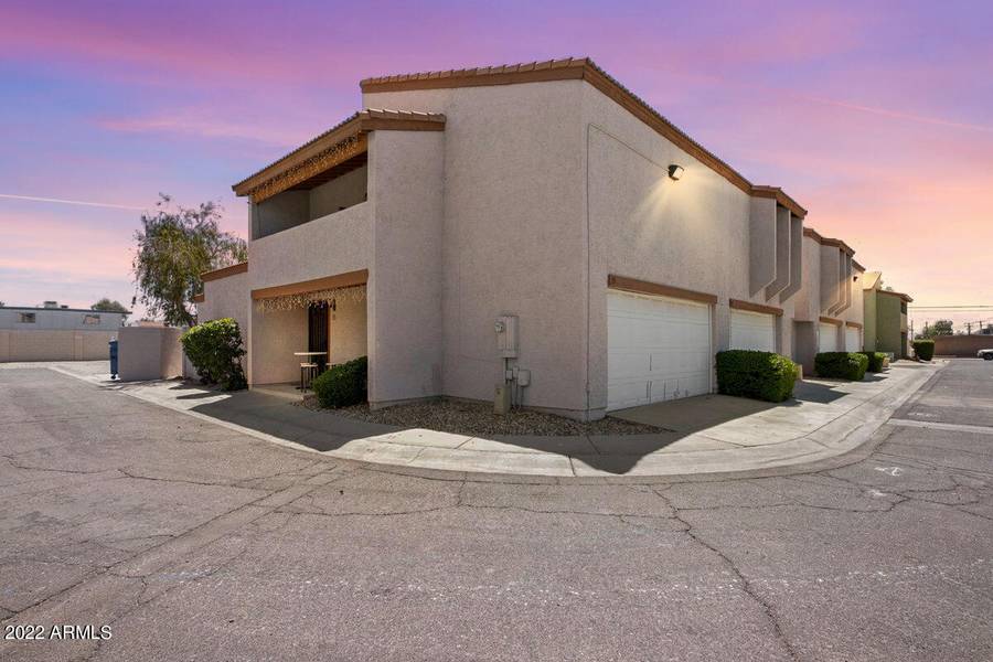 2202 W GLENROSA Avenue #15, Phoenix, AZ 85015