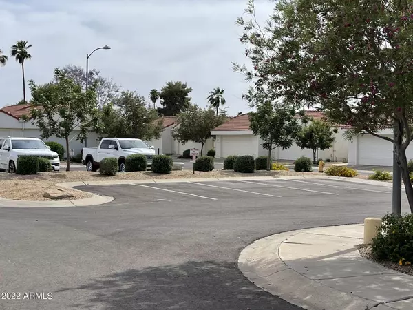 Phoenix, AZ 85032,15020 N 40TH Street #13