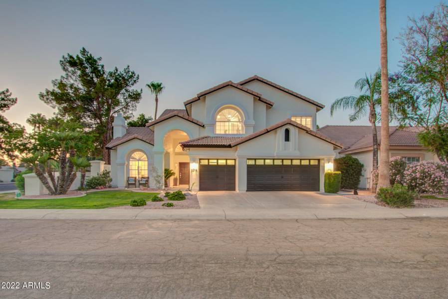 2314 E BEACHCOMBER Drive, Gilbert, AZ 85234