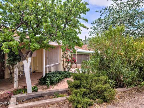 Bisbee, AZ 85603,221 VAN DYKE Street