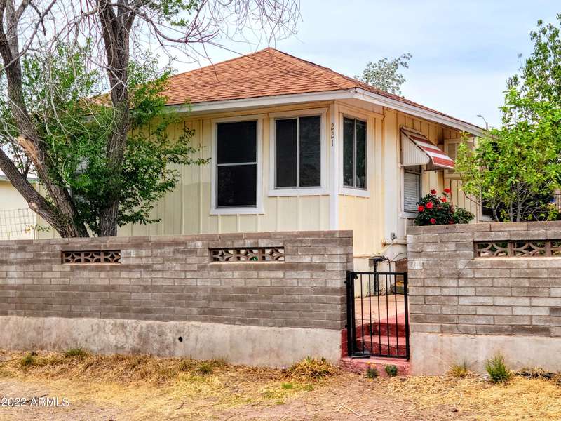 221 VAN DYKE Street, Bisbee, AZ 85603