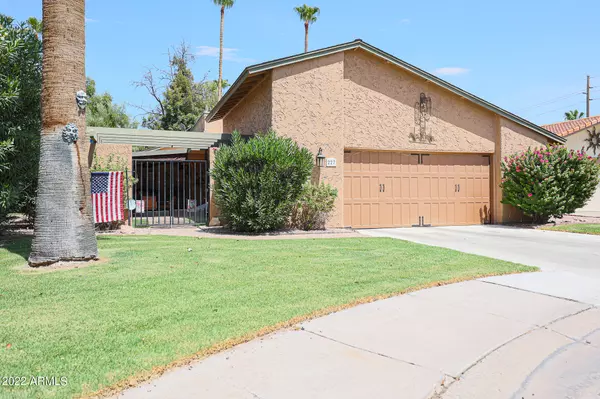 Mesa, AZ 85206,227 LEISURE WORLD --