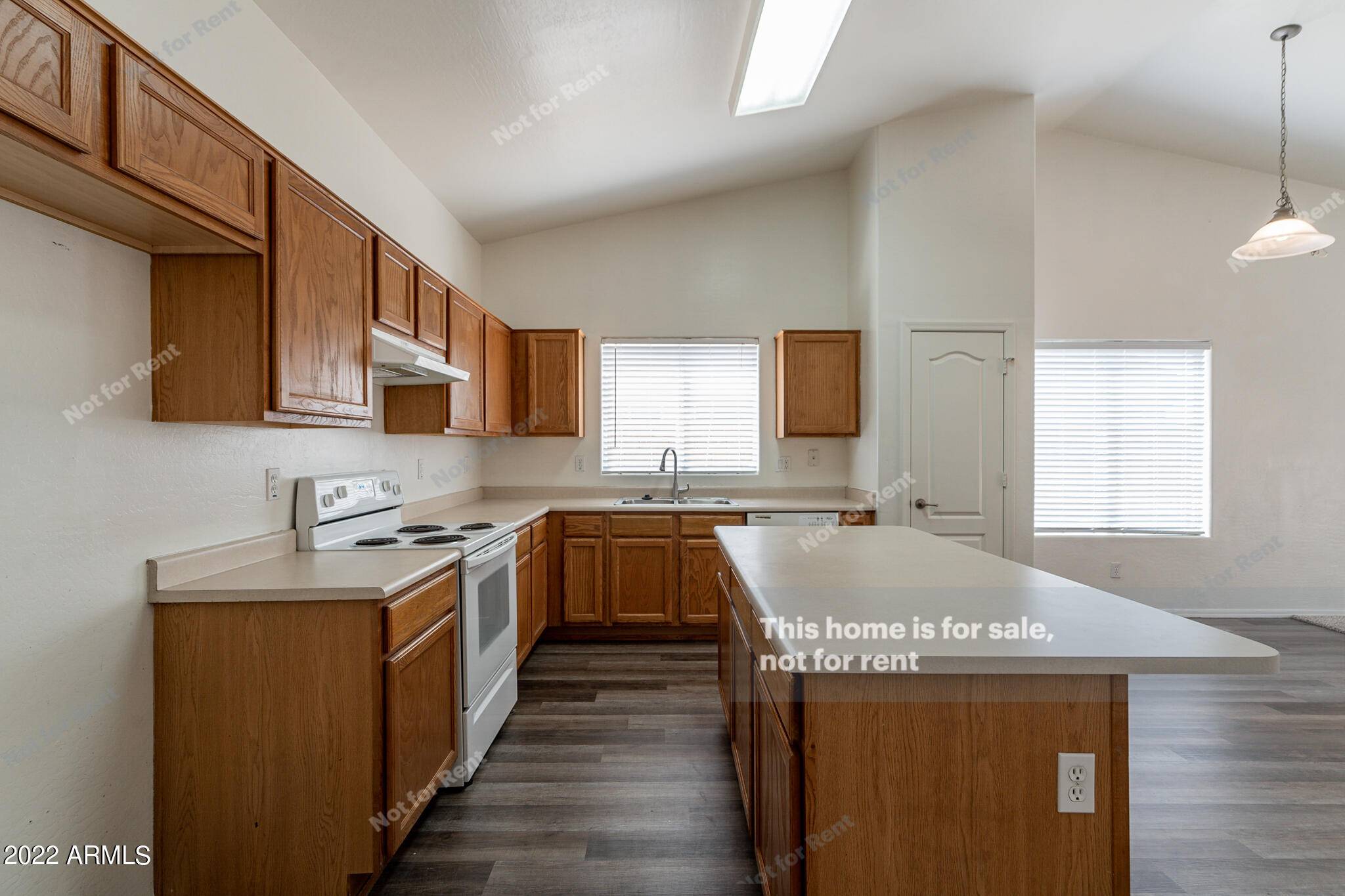 Phoenix, AZ 85041,1930 W BURGESS Lane