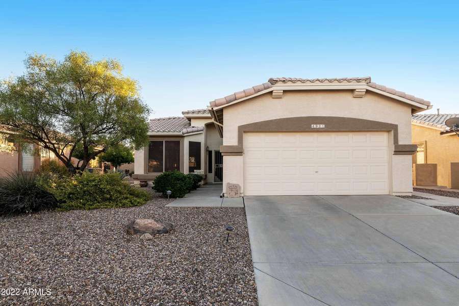 4921 S PEACH WILLOW Lane, Gilbert, AZ 85298