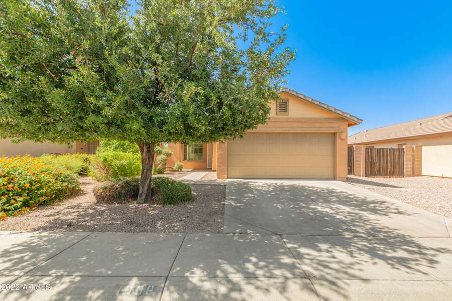 1906 W Appaloosa Way, San Tan Valley, AZ 85144