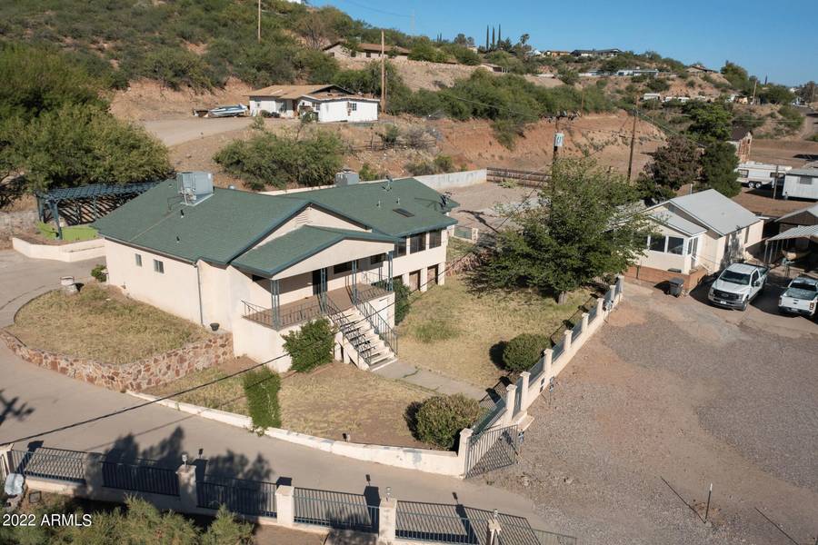 137 S WILDLIFE Circle, Globe, AZ 85501