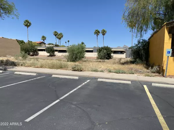 Fountain Hills, AZ 85268,11040 N SAGUARO Boulevard #5