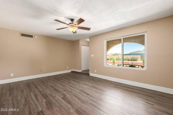 Glendale, AZ 85304,4601 W LUPINE Avenue