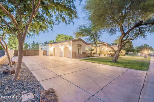 Gilbert, AZ 85298,2590 E MEADOWVIEW Drive