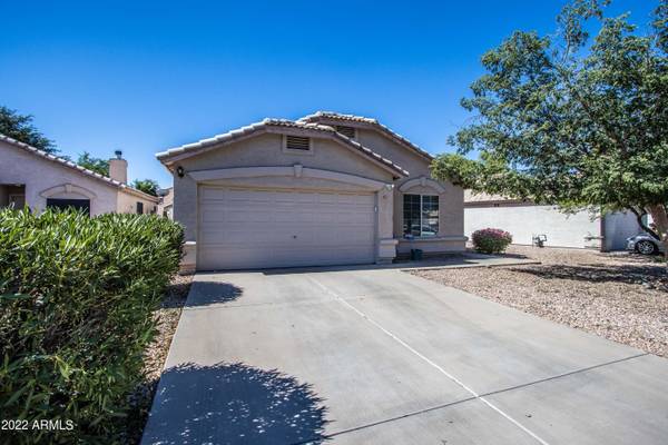 Chandler, AZ 85225,821 E SARAGOSA Street