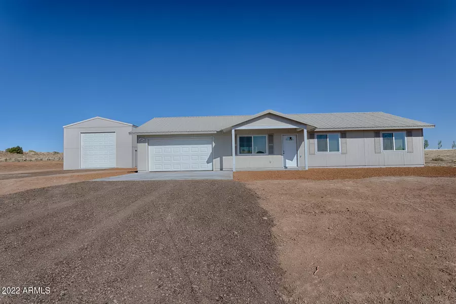 1251 S Orchard Lane, Taylor, AZ 85939