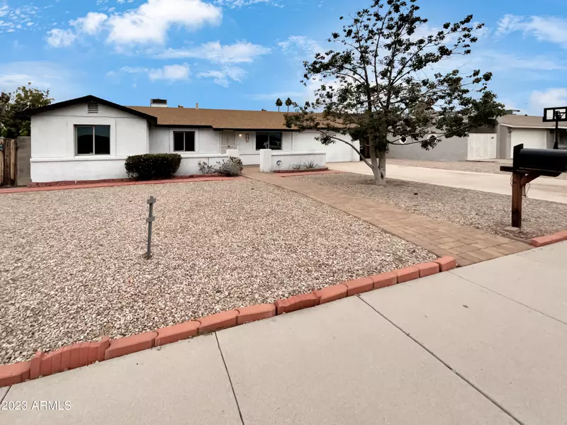 1612 W PERSHING Avenue, Phoenix, AZ 85029